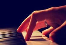 曼城主场胜出南安普顿，扩大领先优势