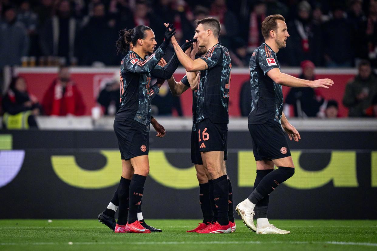 拜仁慑服对手，一路领先获胜